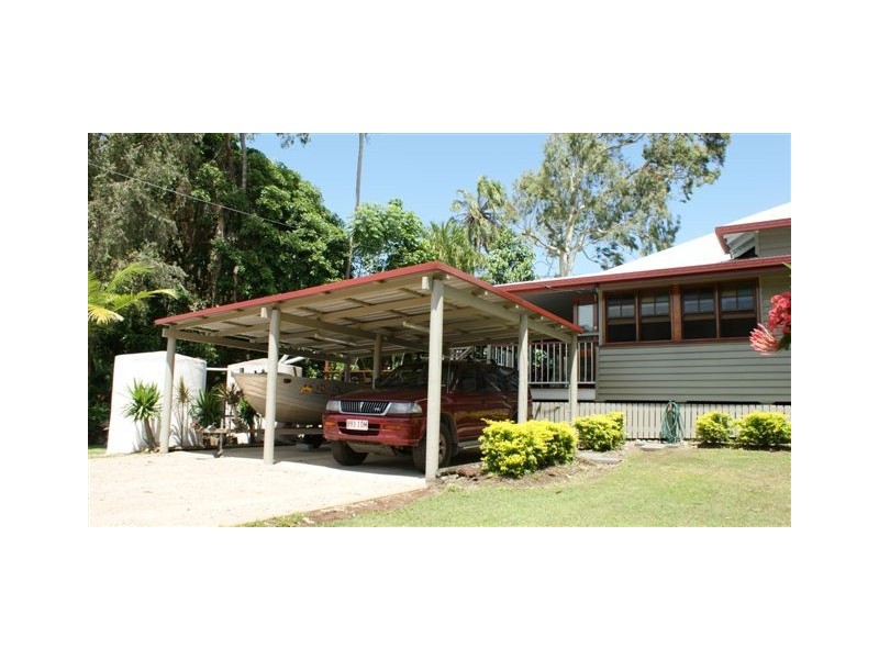 11 Armstrong Beach Road, Sarina QLD 4737
