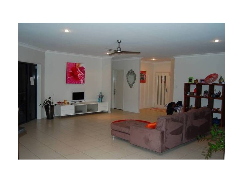 7 Ulysses Way, Sarina QLD 4737
