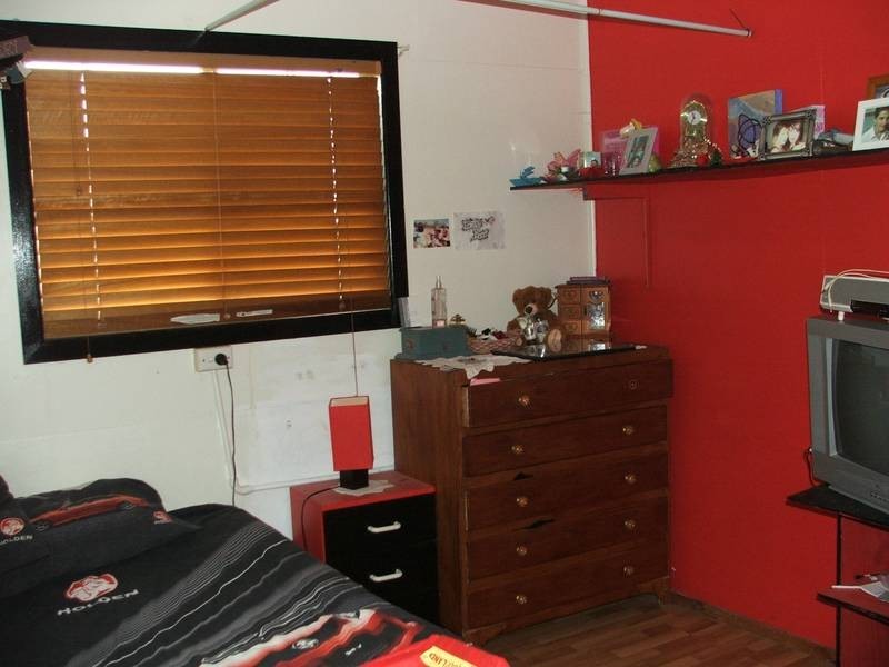 1 Langdon Street, Sarina QLD 4737