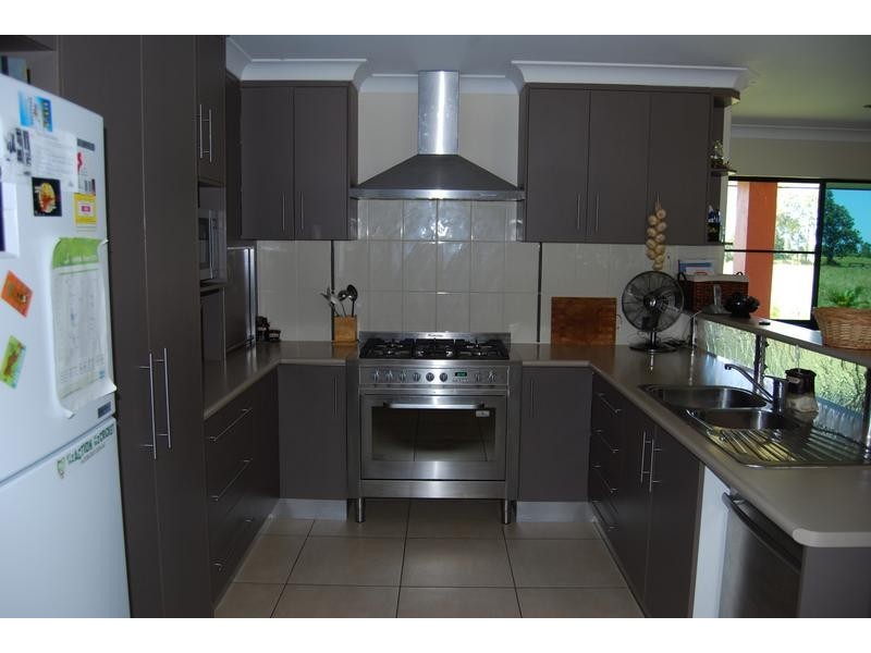 165 Smart Road, Koumala QLD 4738