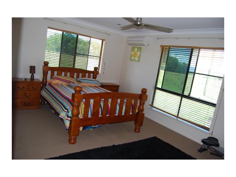 165 Smart Road, Koumala QLD 4738