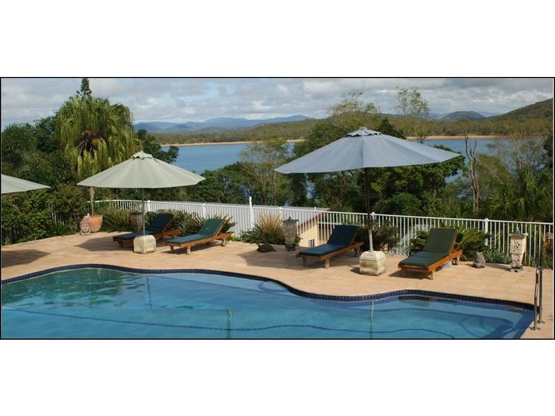 25 Captain Blackwood Drive, Sarina Beach QLD 4737