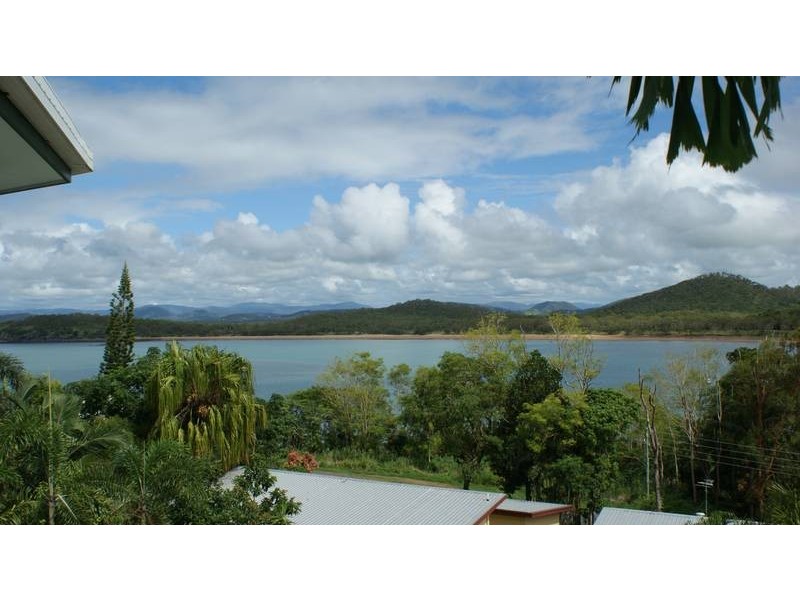 25 Captain Blackwood Drive, Sarina Beach QLD 4737