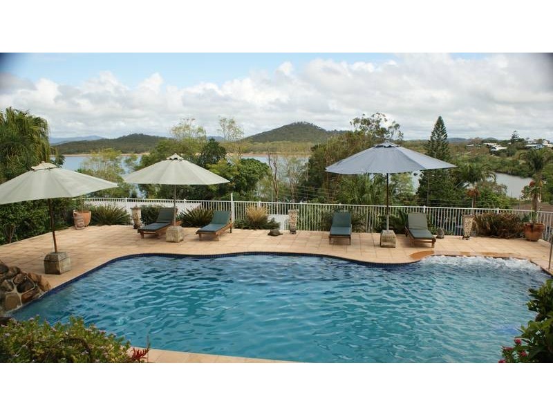 25 Captain Blackwood Drive, Sarina QLD 4737