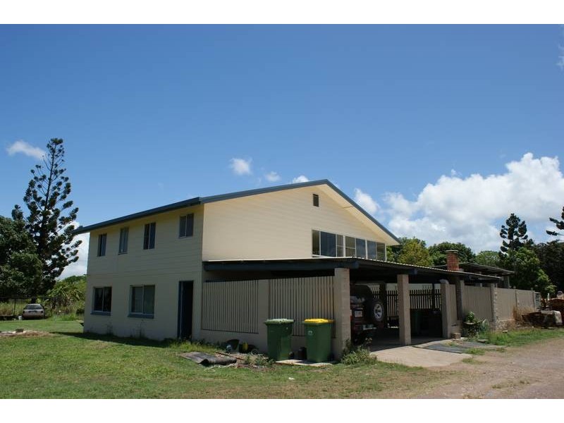 42 Webb Road, Sarina QLD 4737
