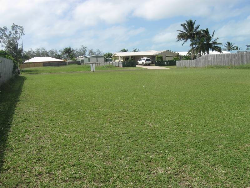 14 Audrena Street, Hay Point QLD 4740