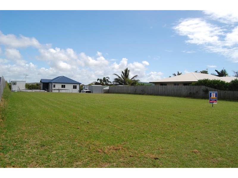 14 Audrena Street, Hay Point QLD 4740