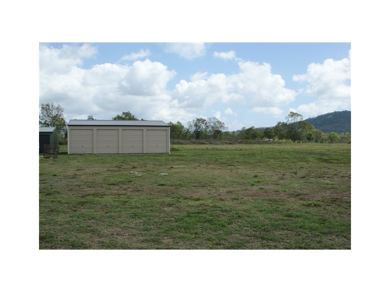 6 Ocean Court, Sarina QLD 4737