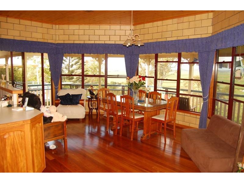 43 Grieshaber Drive, Sarina QLD 4737