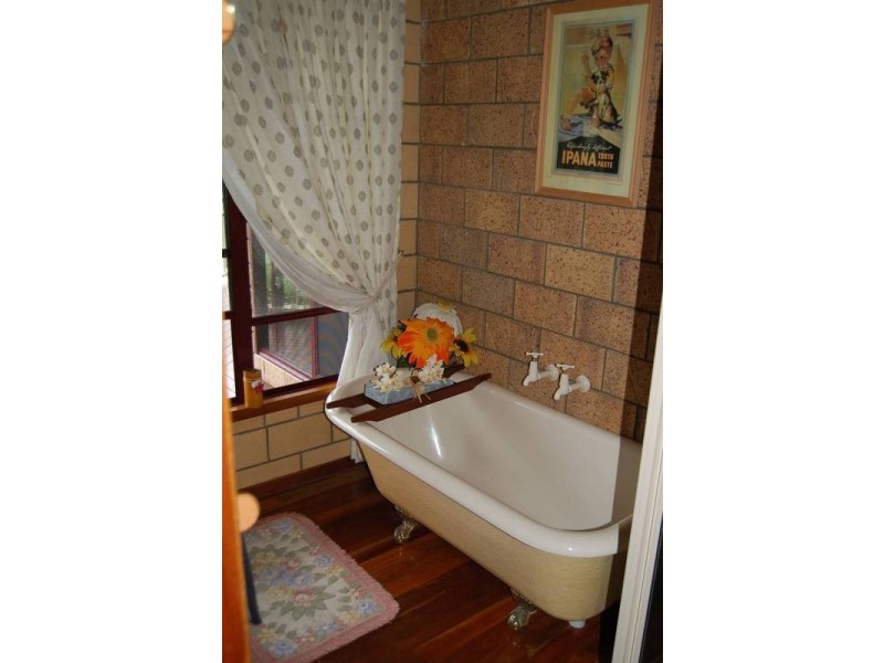 43 Grieshaber Drive, Sarina QLD 4737