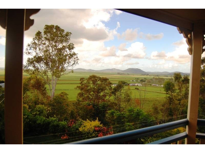 43 Grieshaber Drive, Sarina QLD 4737