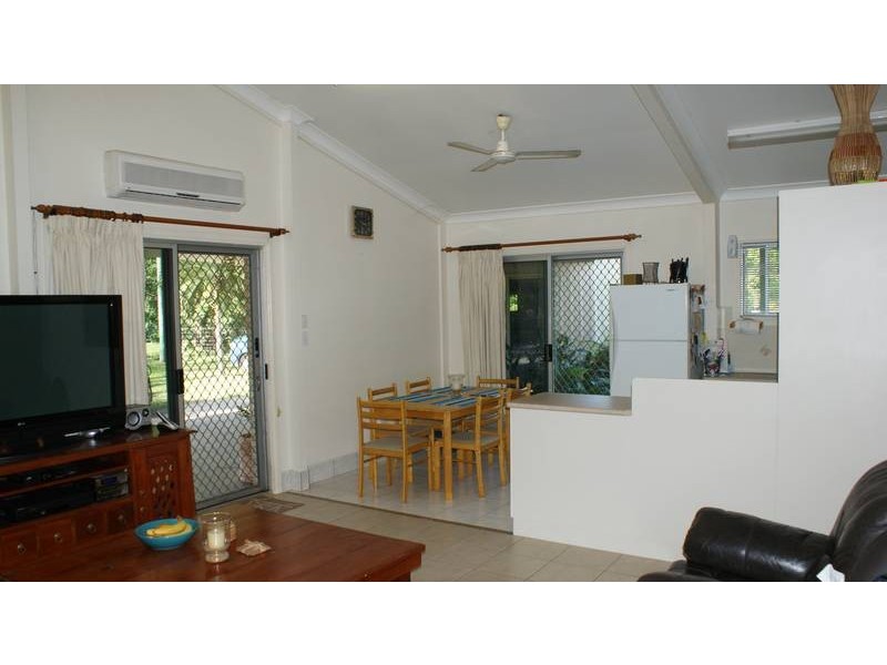 9 Theresa Court, Sarina QLD 4737