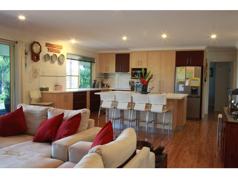 673 Miran Khan Drive, Freshwater Point QLD 4737