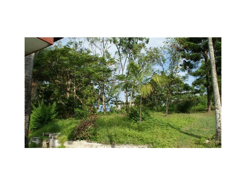 10 Goonyella Avenue, Sarina QLD 4737