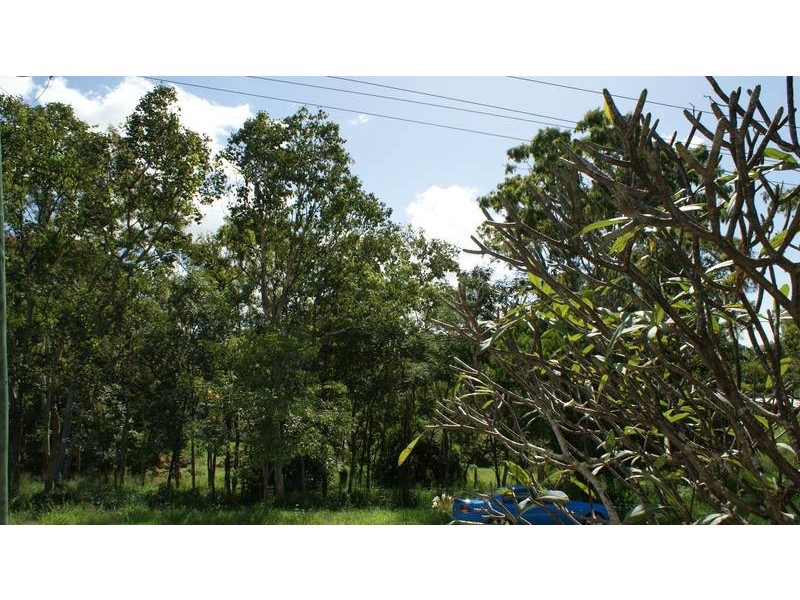 10 Goonyella Avenue, Sarina QLD 4737