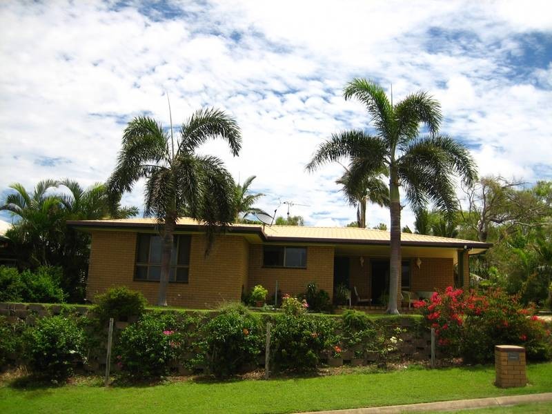 11 Hillside Drive, Grasstree Beach QLD 4740