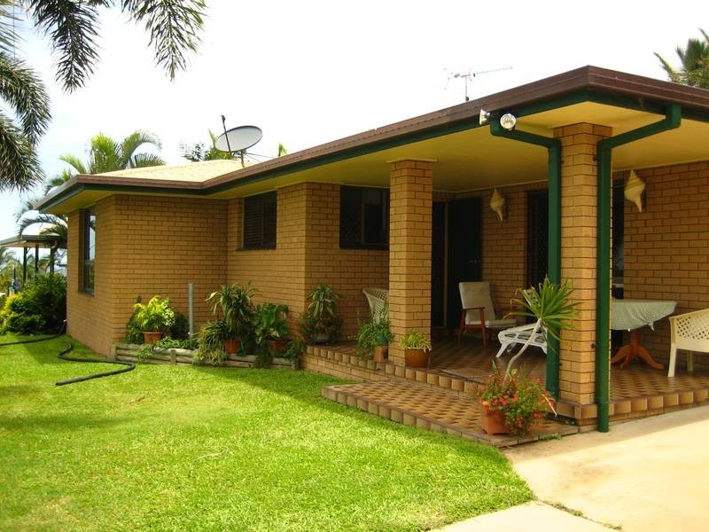 11 Hillside Drive, Grasstree Beach QLD 4740