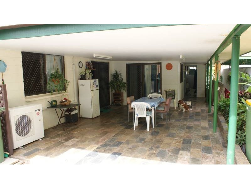 11 Hillside Drive, Grasstree Beach QLD 4740