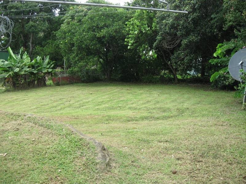 39 Leslie Street, Sarina QLD 4737