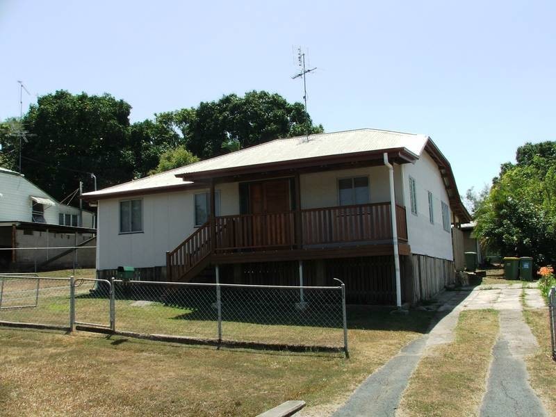 2 Hill Street, Sarina QLD 4737