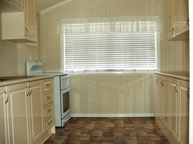 2 Hill Street, Sarina QLD 4737