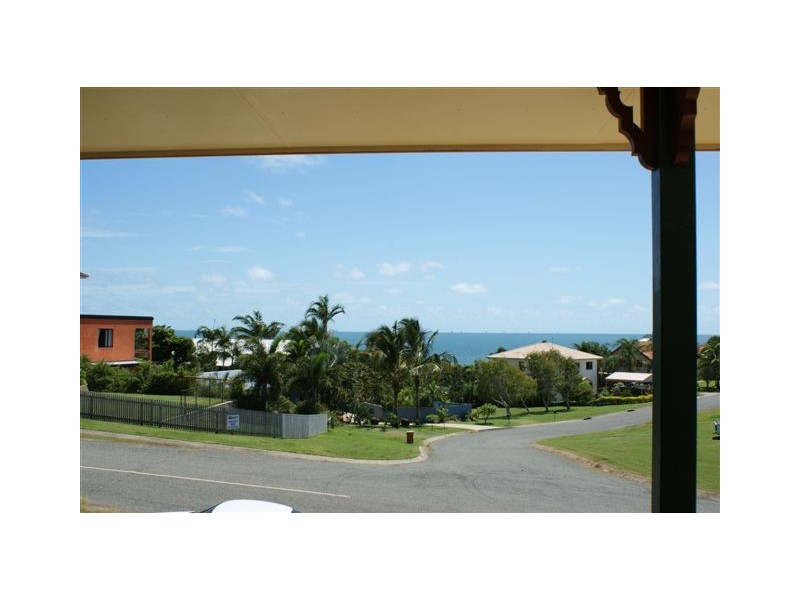 9 Hillside Drive, Mackay QLD 4740