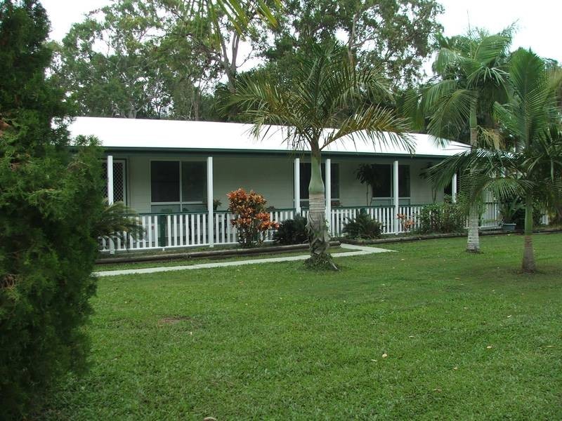 11 Rainbow Street, Armstrong Beach QLD 4737