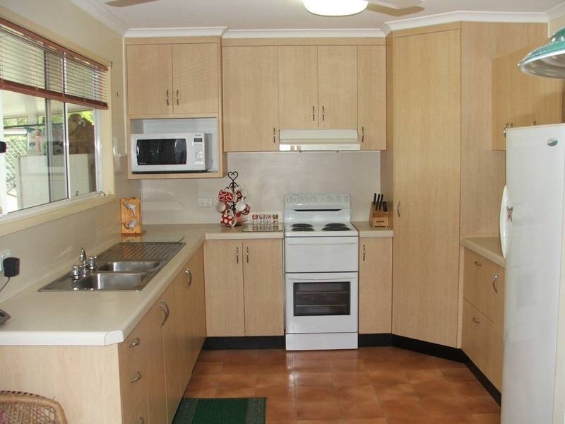 11 Rainbow Street, Armstrong Beach QLD 4737