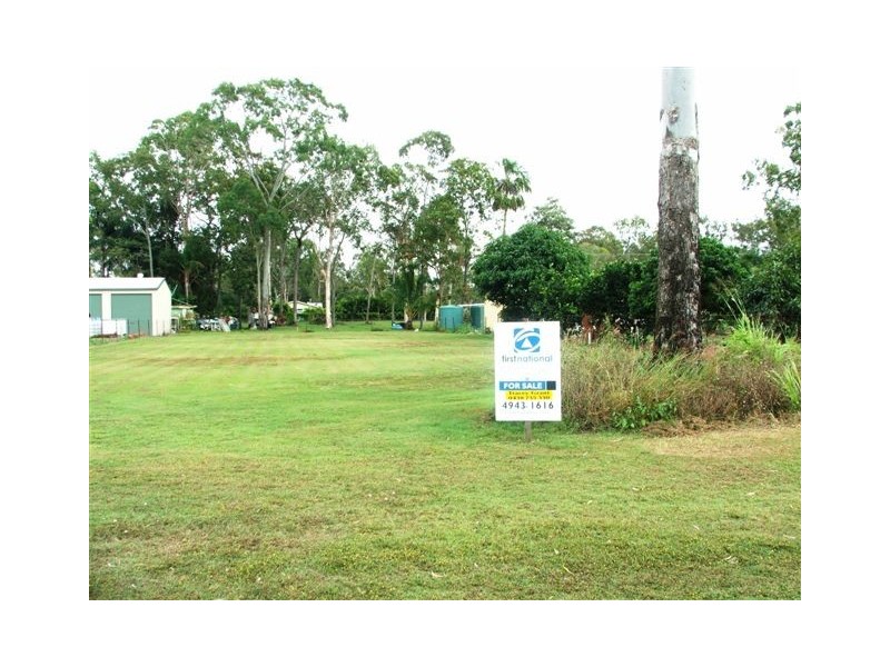 27 Swan Street, Armstrong Beach QLD 4737