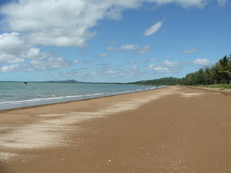 27 Swan Street, Armstrong Beach QLD 4737