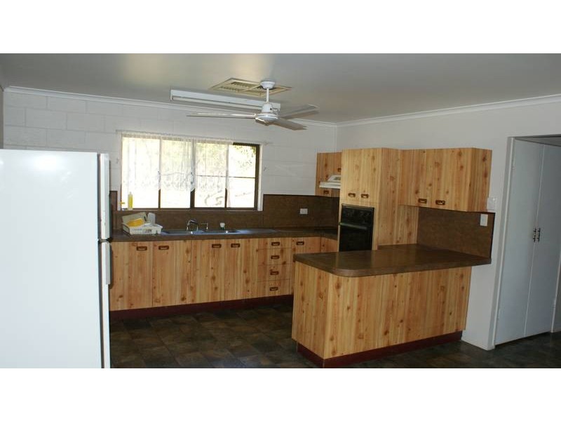 95 Smarts Road, Koumala QLD 4738