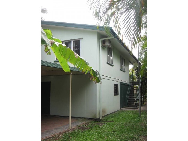 40 Brewers Road, Sarina QLD 4737