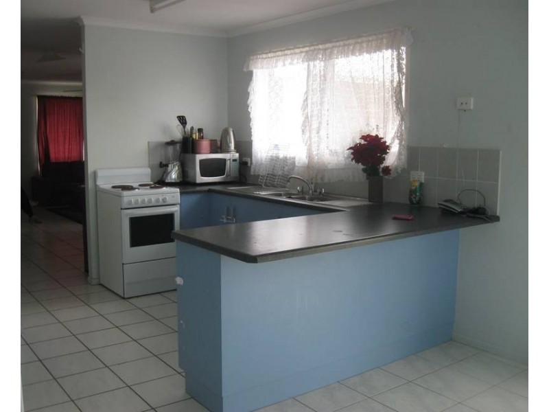 120 Rasmussen Avenue, Salonika Beach QLD 4740