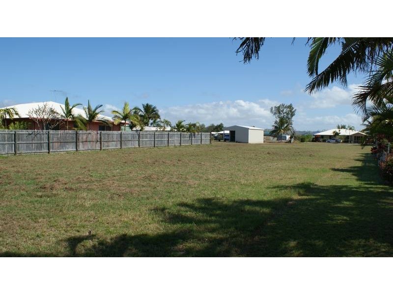 102 Rasmussen Avenue, Hay Point QLD 4740