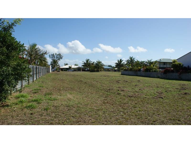102 Rasmussen Avenue, Hay Point QLD 4740