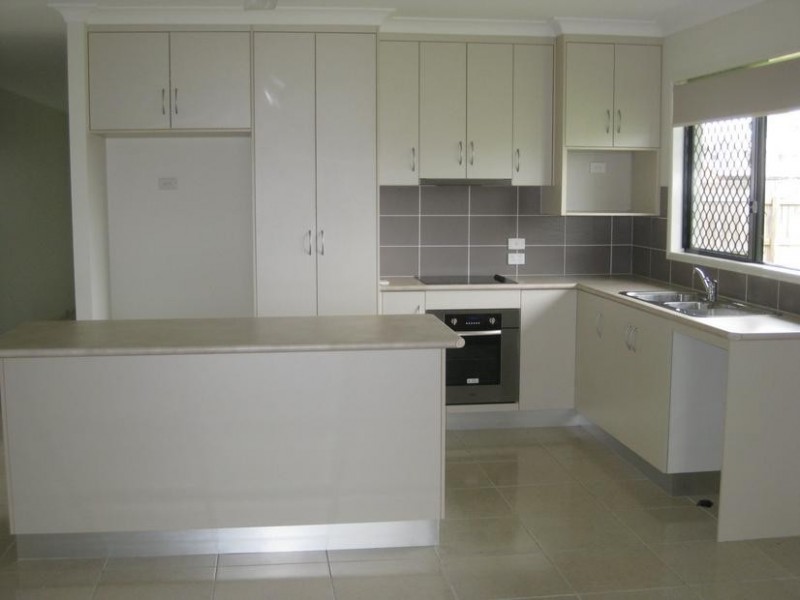 27 Pacific Avenue, Pacific Parks Estate, Sarina QLD 4737