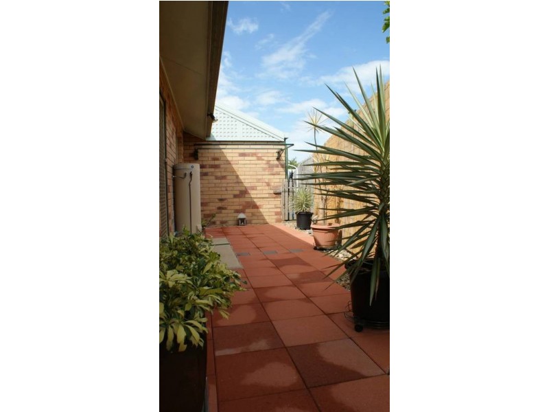 2/5 Campwin Beach Road, Campwin Beach QLD 4737