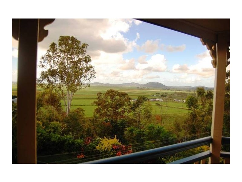 43 Grieshaber Drive, Sarina QLD 4737