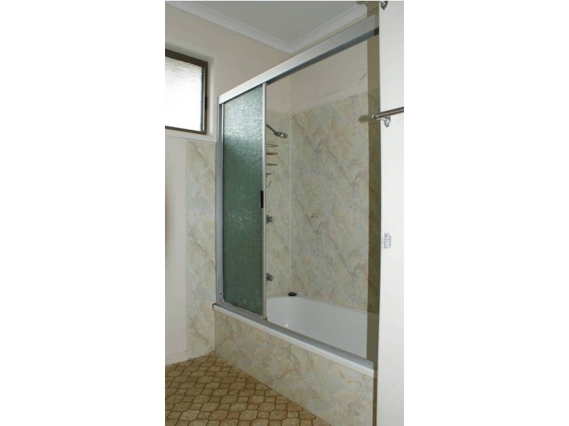 80 Rasmussen Avenue, Hay Point QLD 4740