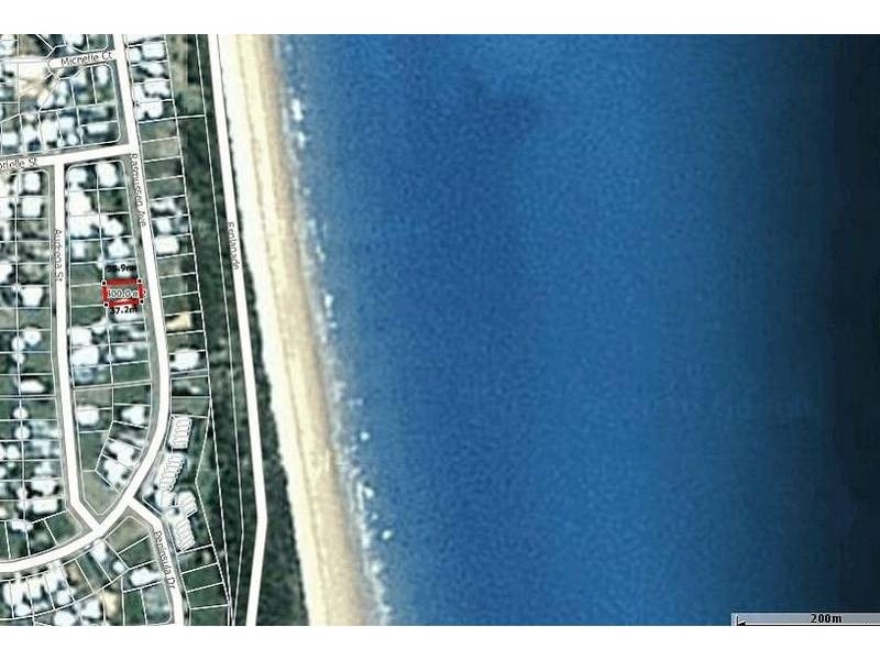 102 Rasmussen Avenue, Salonika Beach QLD 4740