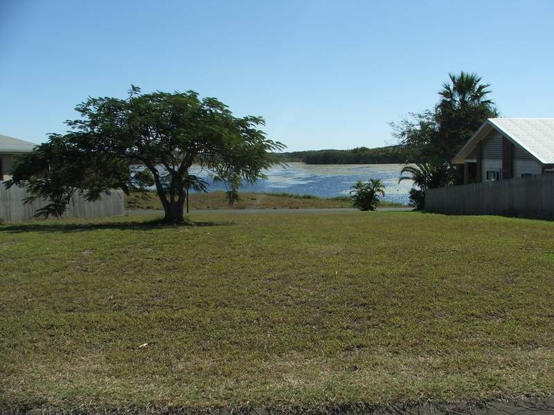 14 Rasmussen Avenue, Hay Point QLD 4740