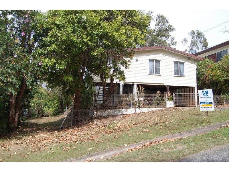 39 Leslie Street, Sarina QLD 4737