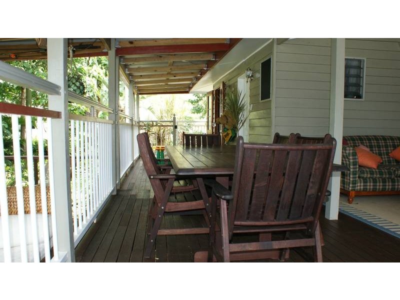 11 Armstrong Beach Road, Armstrong Beach QLD 4737