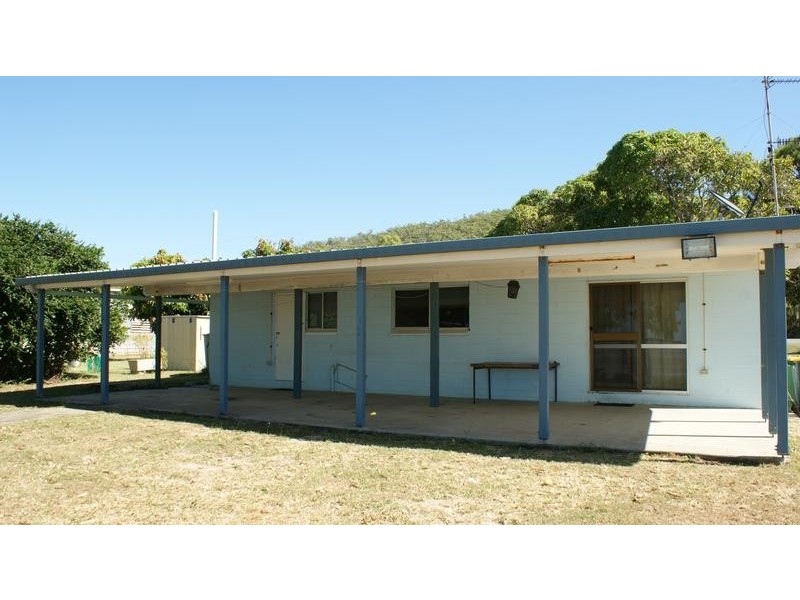 9 Colonial Drive, Sarina QLD 4737