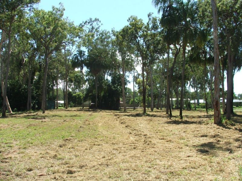 14 Crescent Street, Armstrong Beach QLD 4737