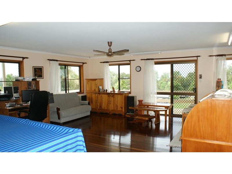 5 Hillside Drive, Grasstree Beach QLD 4740