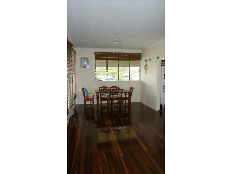5 Phillips Street, Sarina QLD 4737