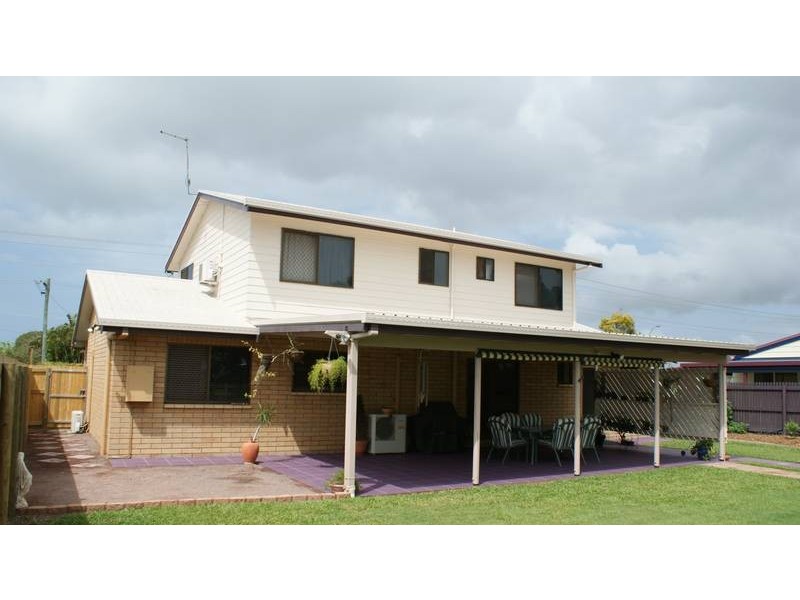 3 Cemetery Road, Sarina QLD 4737