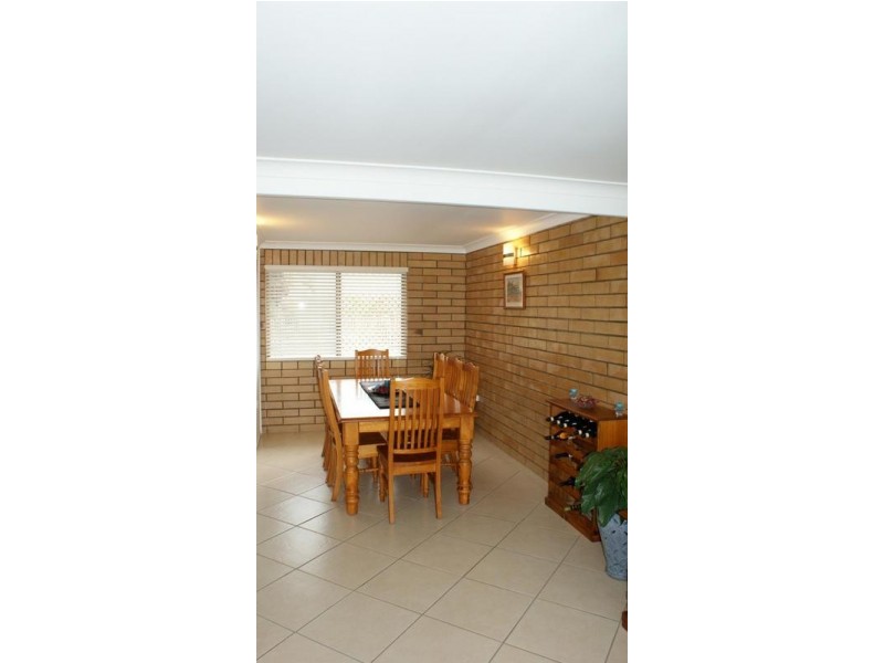 3 Cemetery Road, Sarina QLD 4737