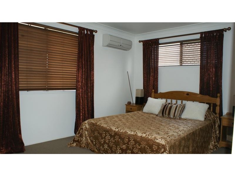 3 Cemetery Road, Sarina QLD 4737